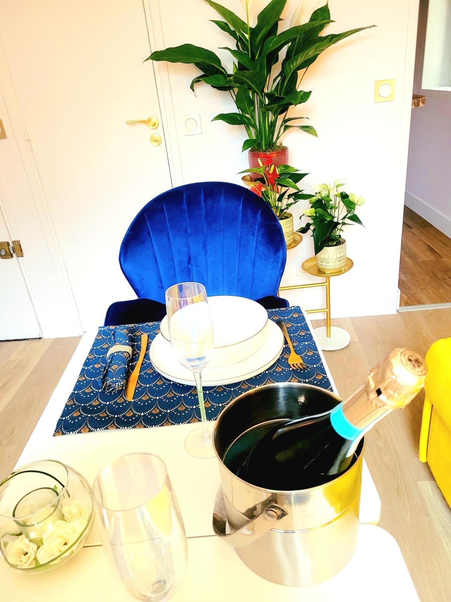 Golden Art Studio Saint-Germain-en-Laye ภายนอก รูปภาพ